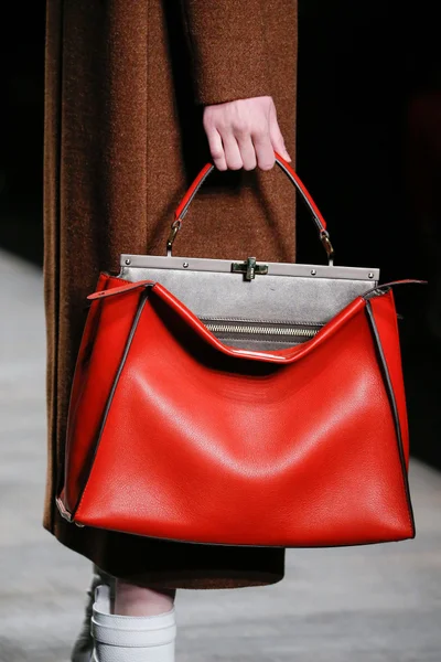 Look 26